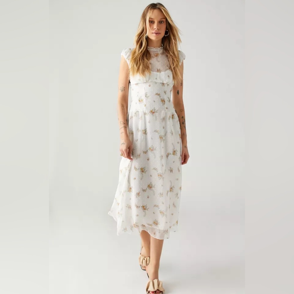 NWT Urban Outfitters Arabella Floral Chiffon Midi Dress Size Medium